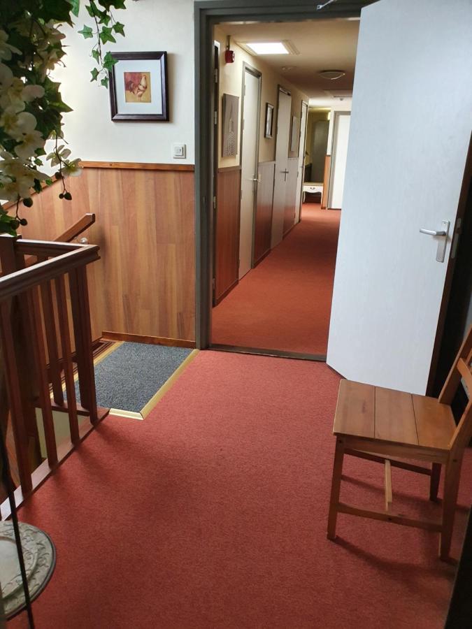 Hoeve Cobelli Noorbeek Exterior foto